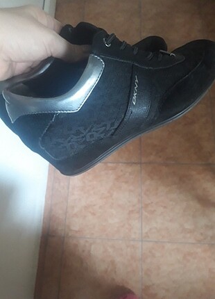 Spor Ayakkabi