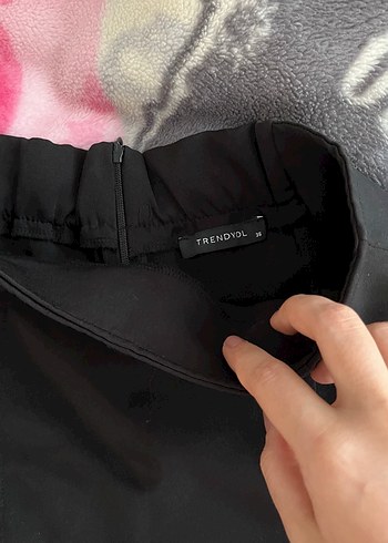 Siyah Mini Pilili Kadın Etek - Görsel 2