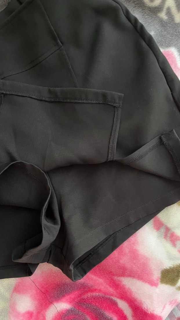 Siyah Mini Pilili Kadın Etek - Görsel 3