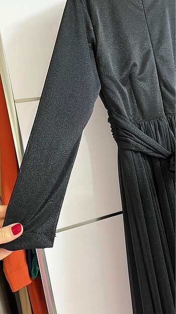 Siyah abiye elbise - Görsel 2