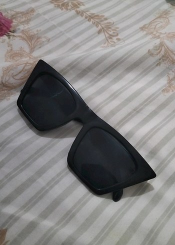 Kadın Güneş Gözlüğü - Görsel 2