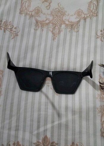 Kadın Güneş Gözlüğü - Görsel 4