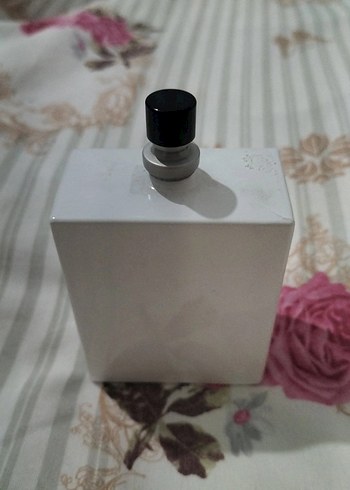 Victoria's Secret Bombshell Kadın Parfümü 100 ml - Görsel 2