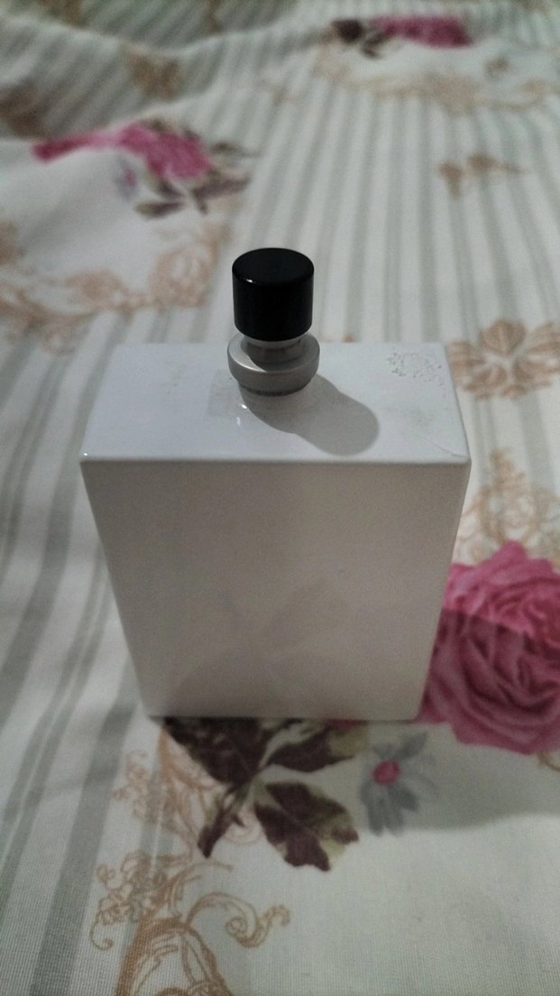 Victoria's Secret Bombshell Kadın Parfümü 100 ml - Görsel 2