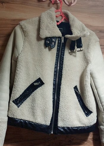 Kürk Detaylı Beyaz Kadın Ceket - Görsel 8