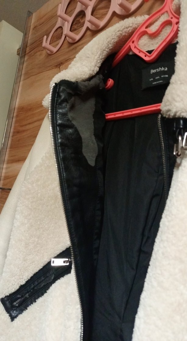 Kürk Detaylı Beyaz Kadın Ceket - Görsel 5