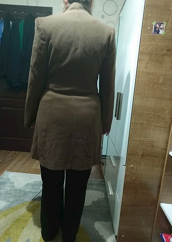 Bej Düğmeli Kadın Süet Uzun Kaban - Görsel 4