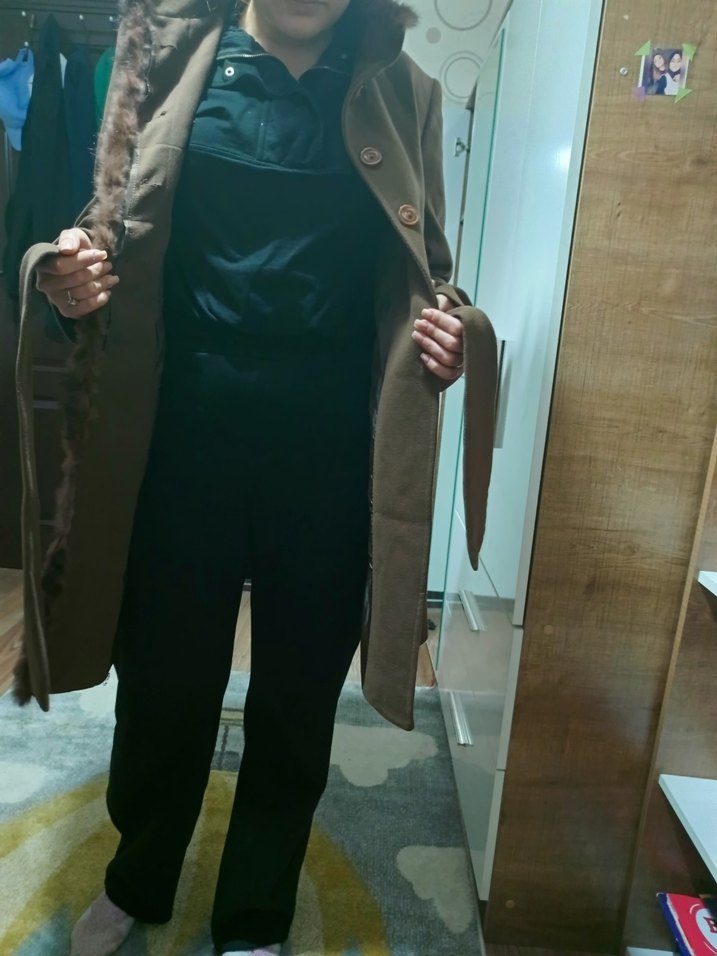 Bej Düğmeli Kadın Süet Uzun Kaban - Görsel 5