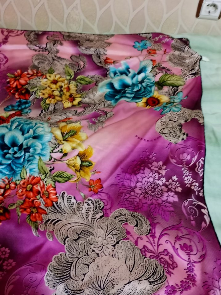 Armine ipek eşarp - Görsel 2