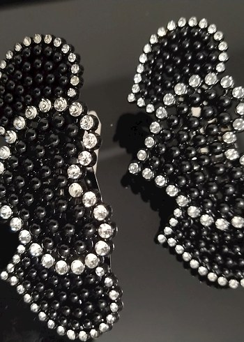 Siyah Taşlı Parlak Kadın Toka - Görsel 3