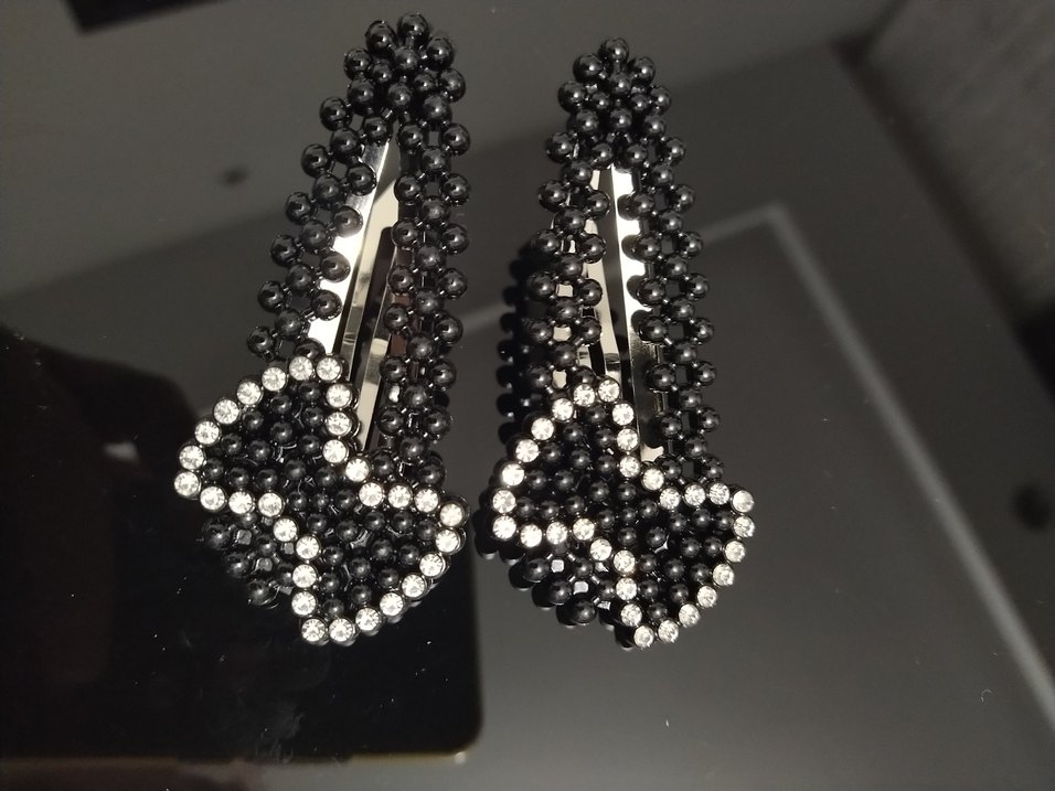 Siyah Taşlı Parlak Kadın Toka - Görsel 5