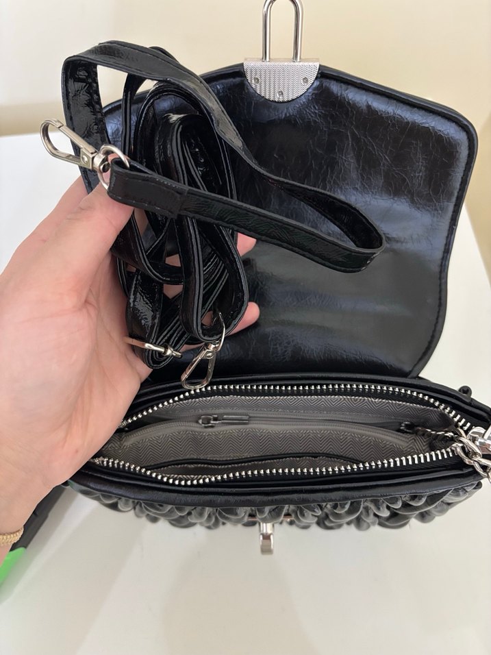 Siyah Deri Kadın Çanta İnci Saplı - Görsel 4