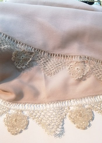 İĞNE OYASI Dantel Detaylı Bej Kadın Şal - Görsel 3