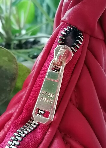 Beden MIU MIU ÇANTA