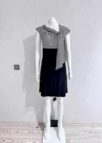 Zebra Desenli Siyah Mini Ofis Elbisesi - Görsel 2