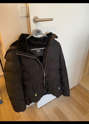 Siyah Fermuarlı Kadın Kışlık Mont - Görsel 2