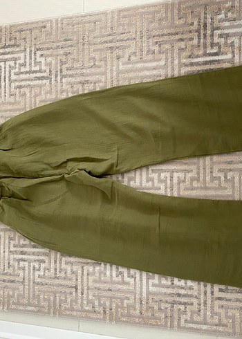 Levure Haki Müslin Salaş Kadın Pantolon - Görsel 4