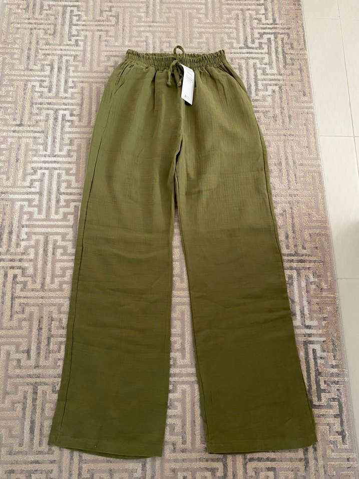 Levure Haki Müslin Salaş Kadın Pantolon - Görsel 3