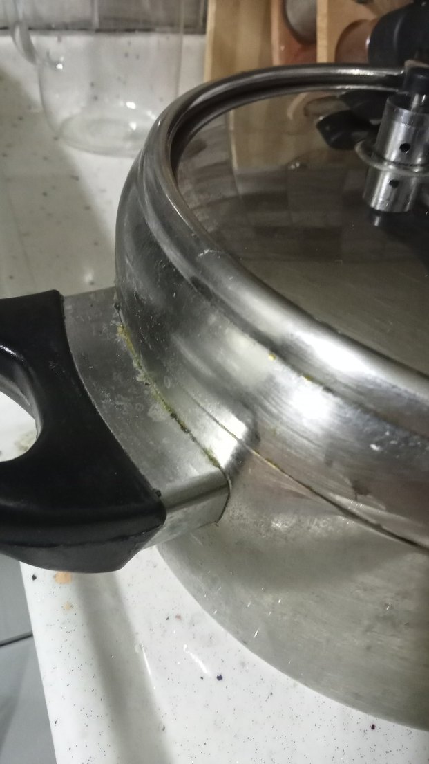 Parlak Gri Düdüklü Tencere 4lt - Görsel 5