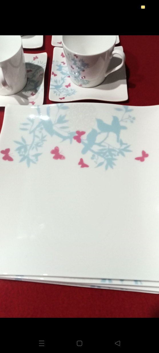 Beyaz Çiçek Desenli Porselen Kahve Fincanı ve Tabak Seti - Görsel 3