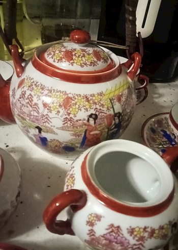 Renkli Kırmızı Desenli Çay Seti - Görsel 4