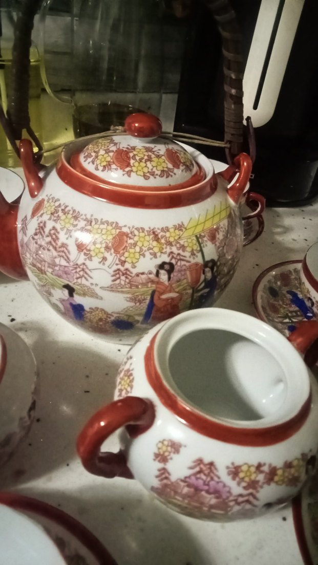 Renkli Kırmızı Desenli Çay Seti - Görsel 4