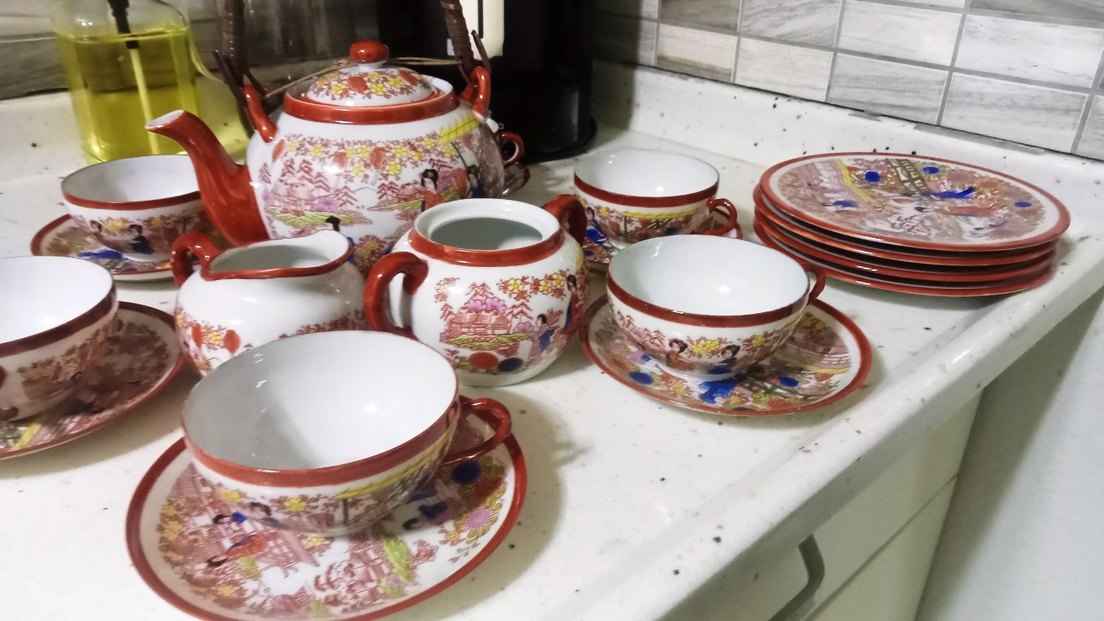 Renkli Kırmızı Desenli Çay Seti - Görsel 5