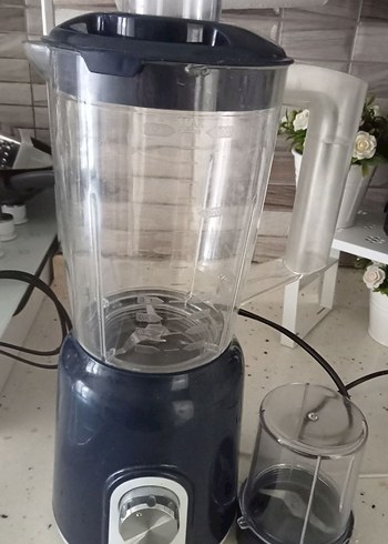 YUI 300W 1.5L Blender ve Doğrayıcı - Görsel 3