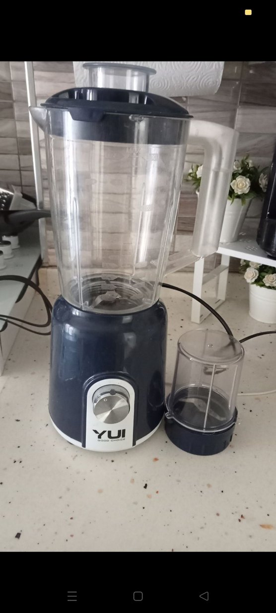YUI 300W 1.5L Blender ve Doğrayıcı - Görsel 2