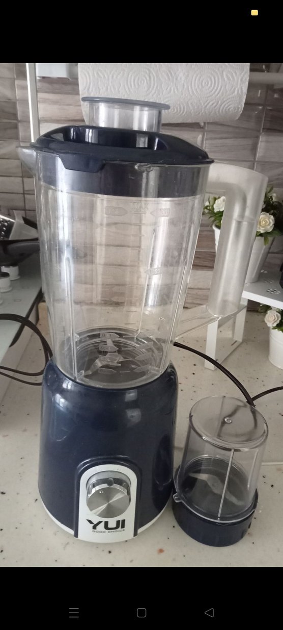 YUI 300W 1.5L Blender ve Doğrayıcı - Görsel 3