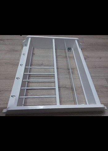 Beyaz Duvara Monte Çok Bölmeli Dolap Düzenleyici - Görsel 3