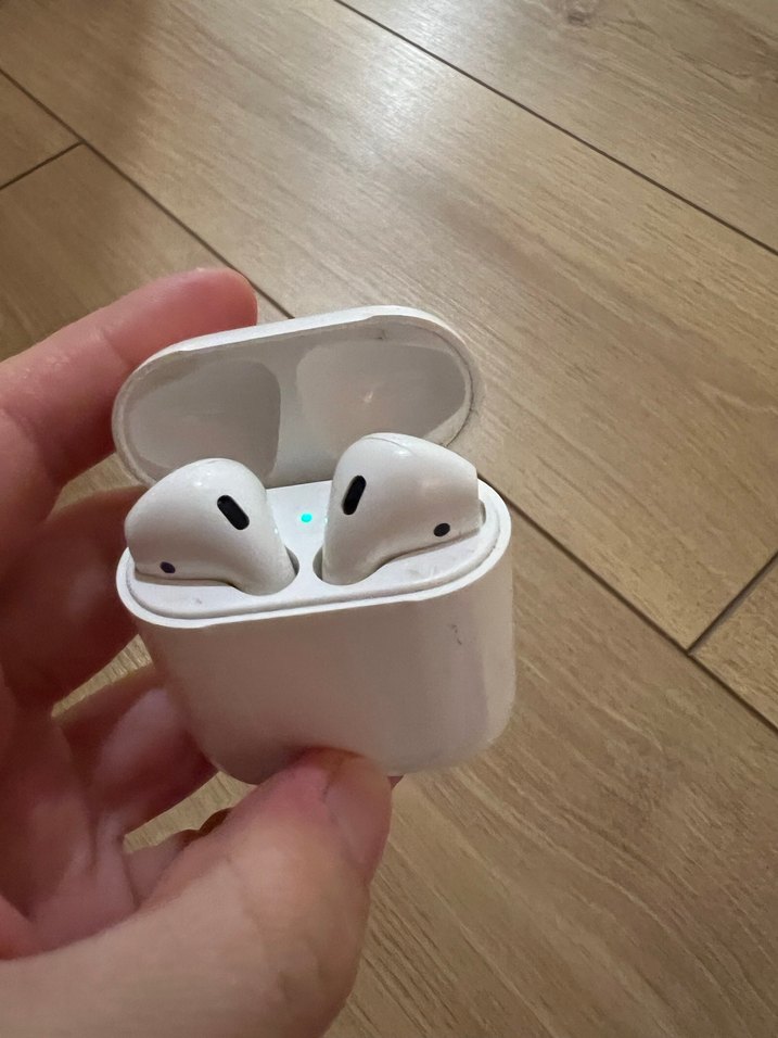 AirPods - Görsel 2