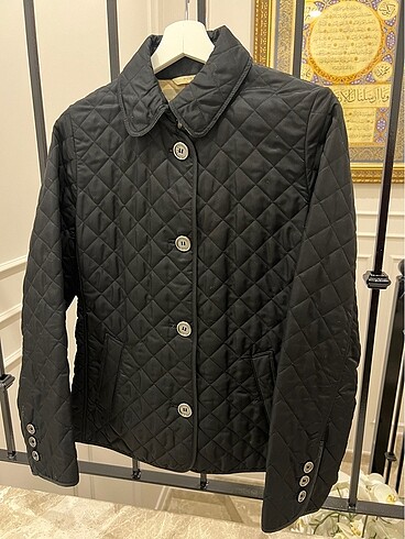 Burberry Ceket Mont