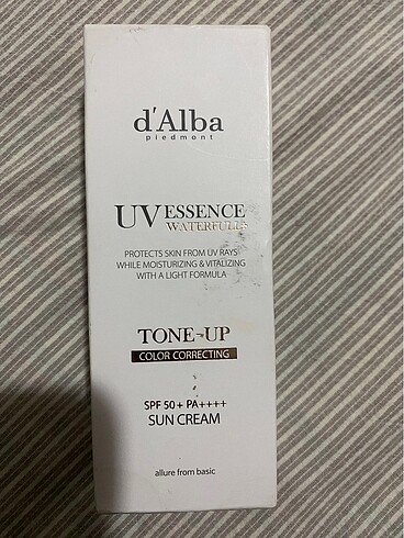 Dalba Uv Essence Waterfull Tone Up güneş kremi