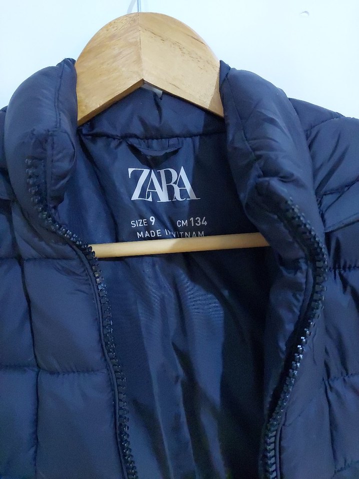 Zara Siyah Kapitoneli Fermuarlı çocuk Yelek - Görsel 2