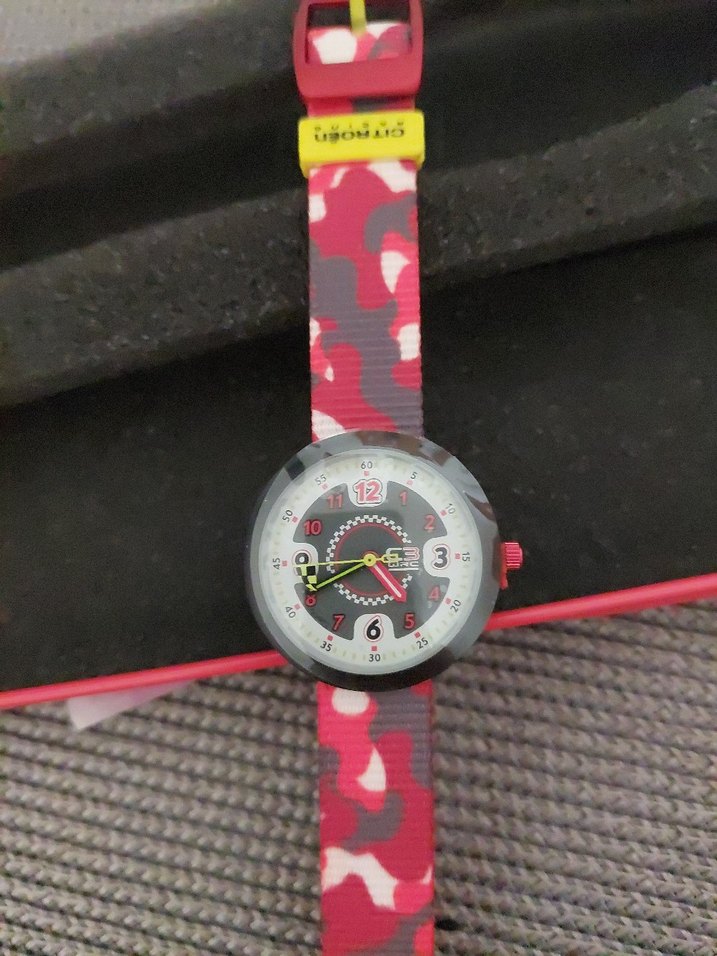 çocuk Renkli Minimalist Rock Punk Kol Saati - Görsel 4