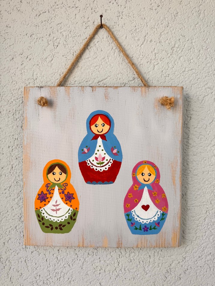 Renkli Ahşap Matruşka Figürlü Dekor - Görsel 2