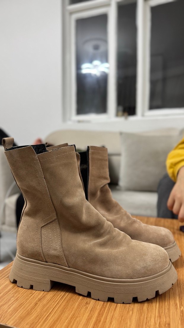 Bej Süet Platform Topuklu Kadın Bot - Görsel 2