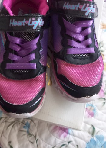 Skechers Mor Renkli Kız Çocuk Spor Ayakkabı Velcro