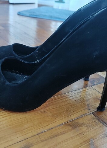 Siyah Süet Stiletto