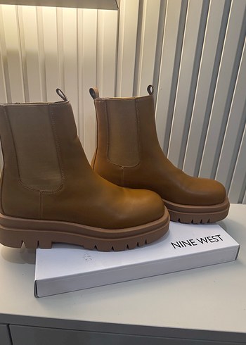 Nine West Kahverengi Deri Platform Topuklu Bot