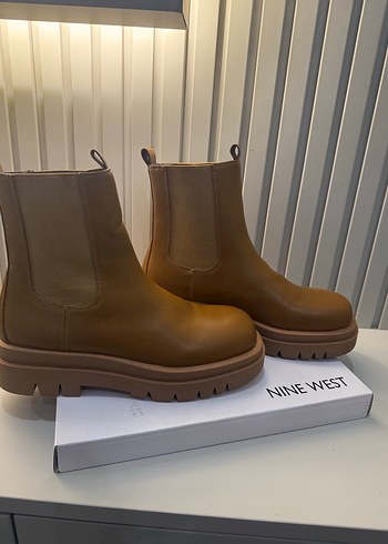 Zara Nine West Kahverengi Deri Platform Topuklu Bot