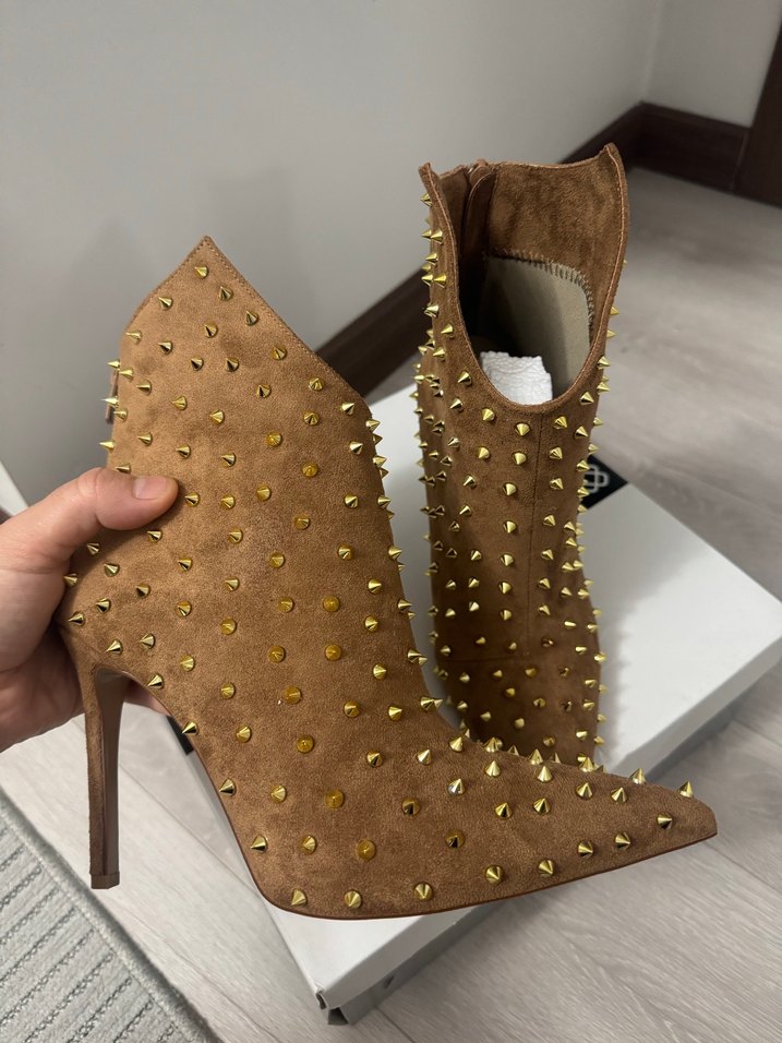 Kahverengi Süet Yüksek Topuklu Çivili Bot - Görsel 5