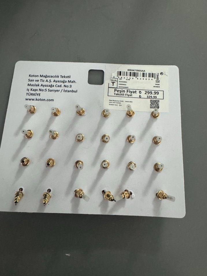 Altın Renkli Mini Taşlı Küpe Seti - Görsel 4