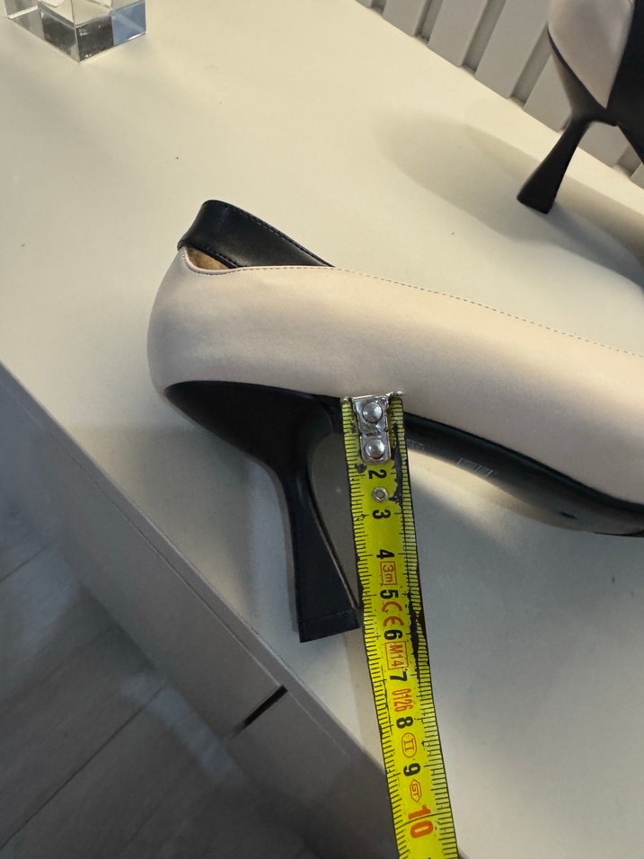 Beyaz Siyah Topuklu Kadın Stiletto - Görsel 4