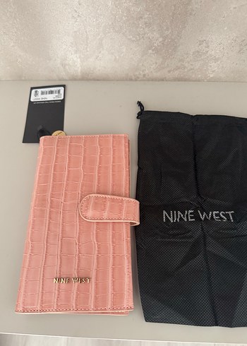 Beden Nine West Pembe Deri Fermuarlı Cüzdan