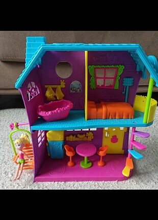 Polly pocket