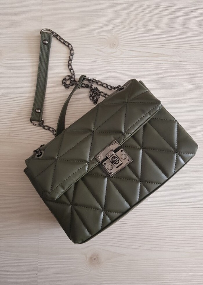 Haki Renk Kol Çantası  - Görsel 3