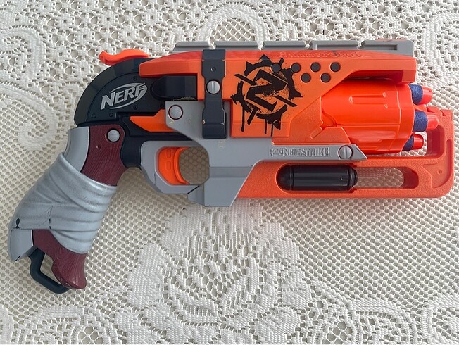  Nerf Zombi Serisi Tabanca