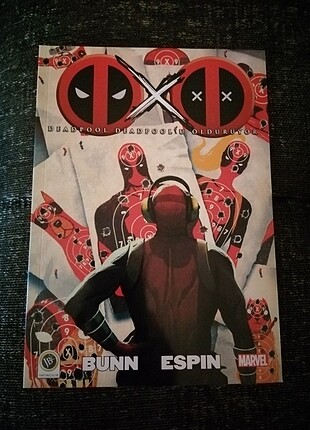 Deadpool Deadpool'u Öldürüyor 